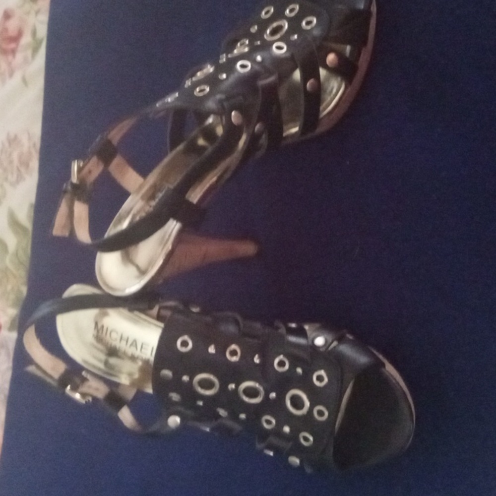 NWOT Micheal kors heals